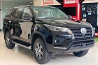 Fortuner 2.4G AT 4x2
